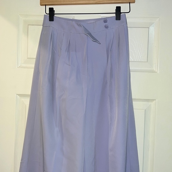 Lilac colored Express high waisted wide leg pant - Picture 4 of 6